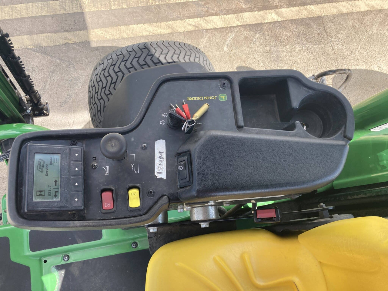 Косачка за трева John Deere 7500AE fairway mower: снимка 11