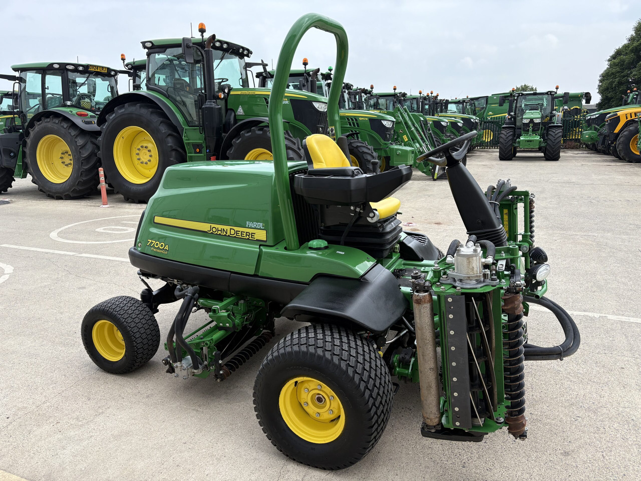 John Deere 7700A Fairway Mower - Косачка за трева: снимка 3 John Deere 7700A Fairway Mower - Косачка за трева: снимка 3