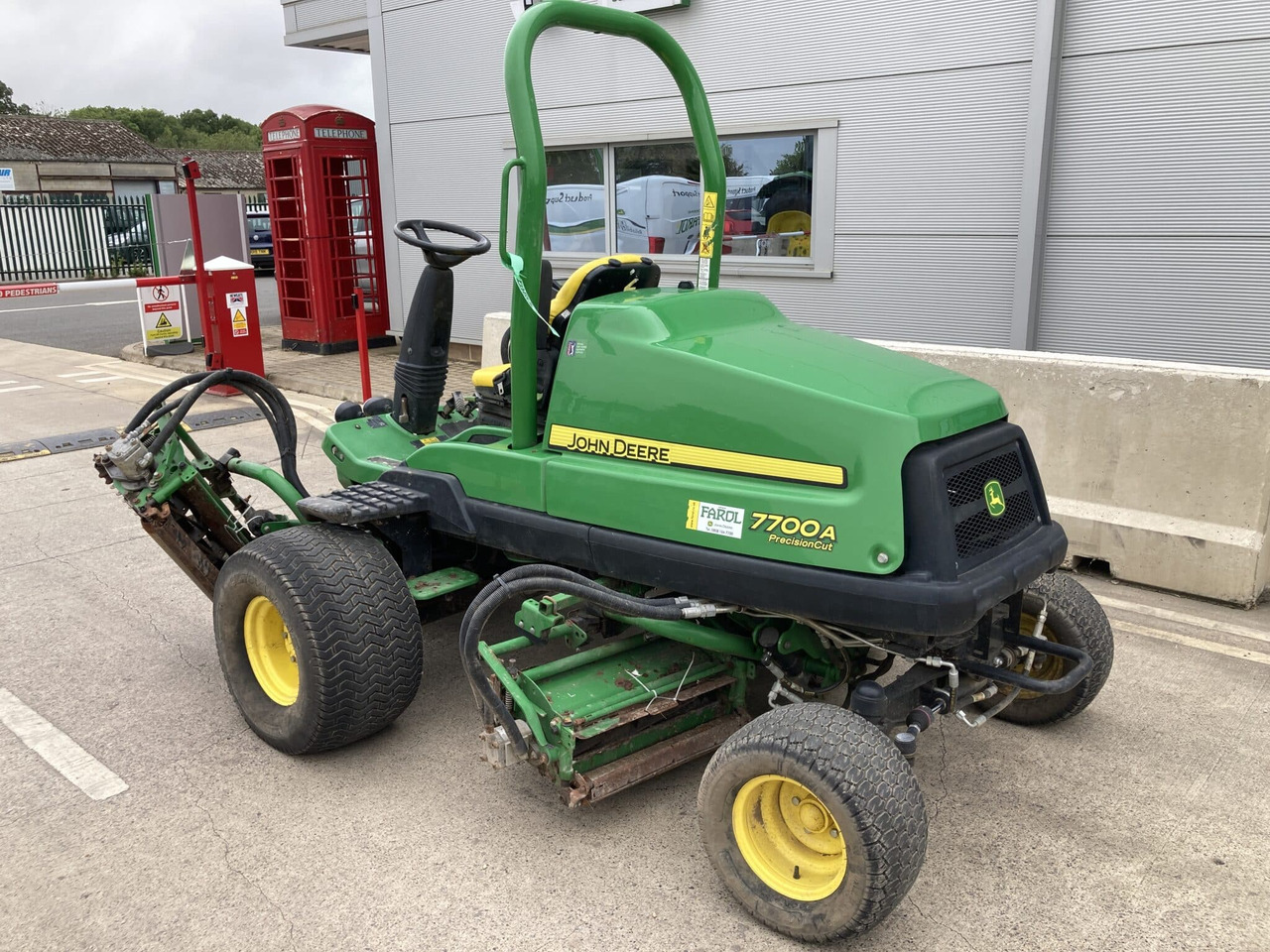 John Deere 7700A Fairway Mower - Косачка за трева: снимка 3 John Deere 7700A Fairway Mower - Косачка за трева: снимка 3