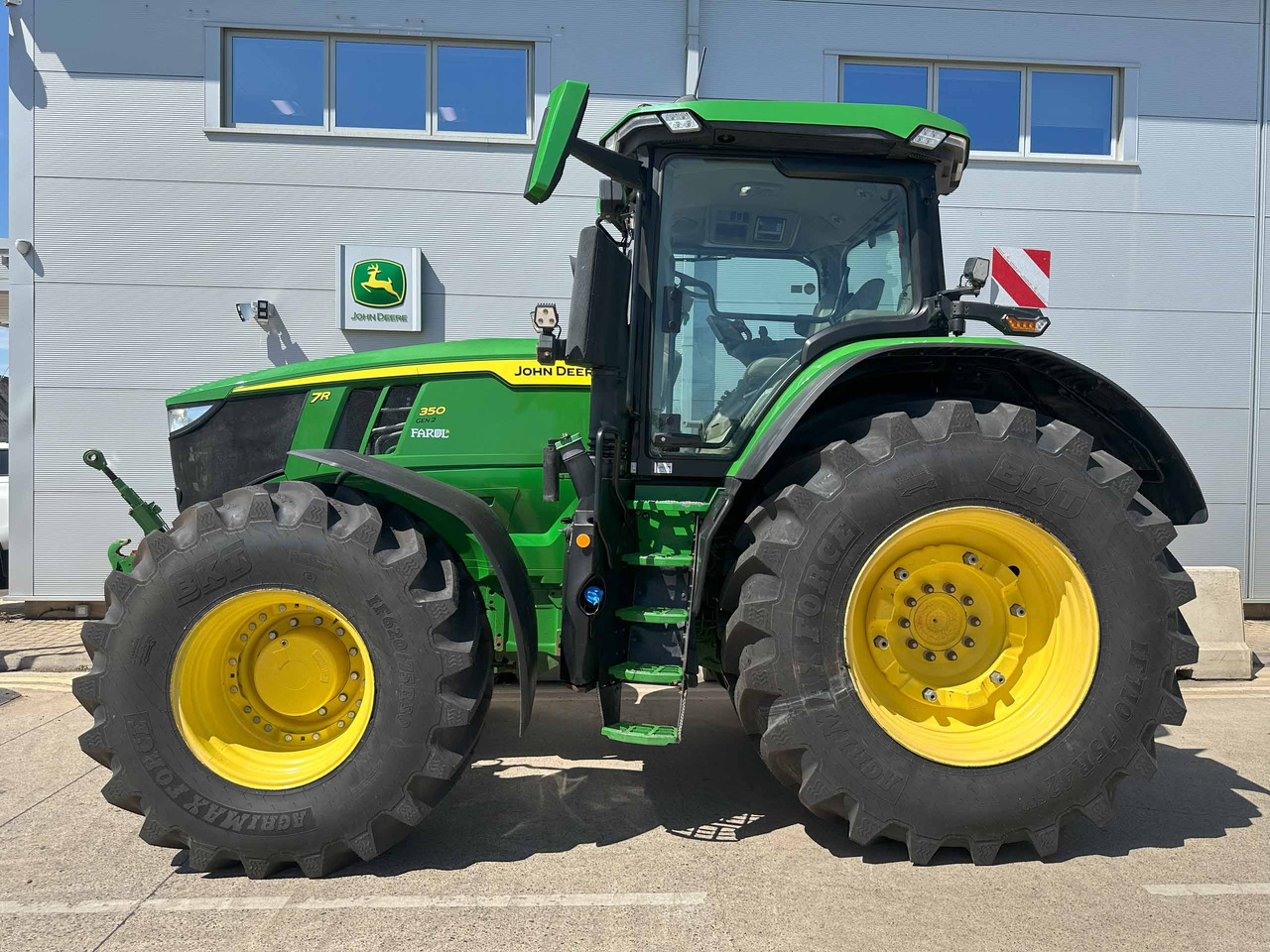 John Deere 7R 350 - Трактор: снимка 3 John Deere 7R 350 - Трактор: снимка 3