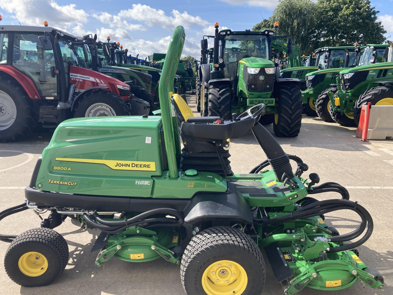 Косачка за трева John Deere 8800A 5 pod rotary mower: снимка 6