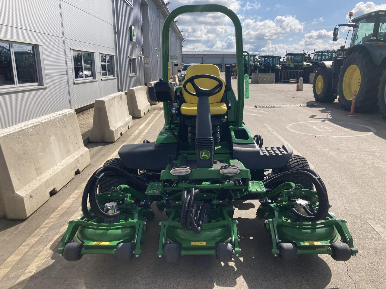 Косачка за трева John Deere 8800A 5 pod rotary mower: снимка 8