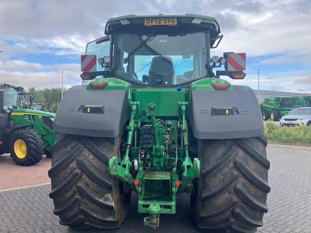 John Deere 8R 410 - Трактор: снимка 5 John Deere 8R 410 - Трактор: снимка 5