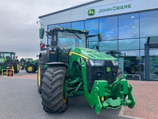 John Deere 8R 410 - Трактор: снимка 2 John Deere 8R 410 - Трактор: снимка 2