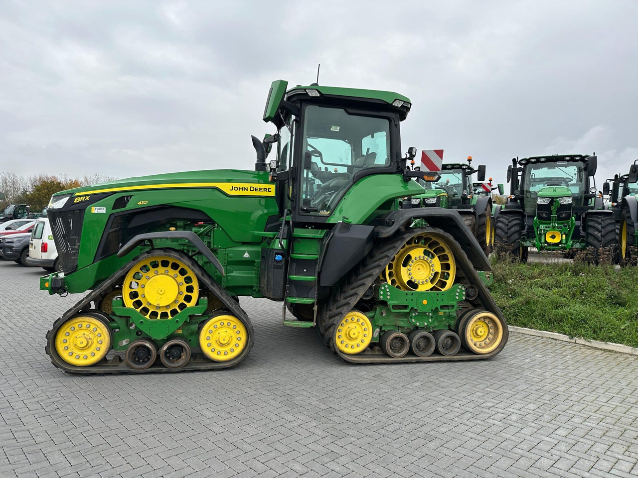 John Deere 8RX 410 - Верижен трактор: снимка 1 John Deere 8RX 410 - Верижен трактор: снимка 1
