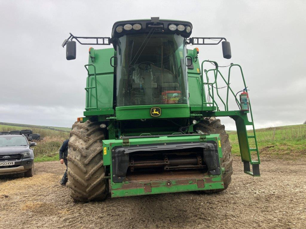John Deere S690i HM - Зърнокомбайн: снимка 3 John Deere S690i HM - Зърнокомбайн: снимка 3