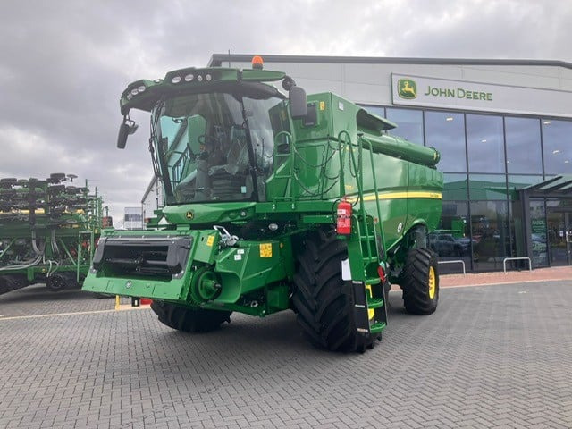 John Deere S785 HM - Зърнокомбайн: снимка 1 John Deere S785 HM - Зърнокомбайн: снимка 1