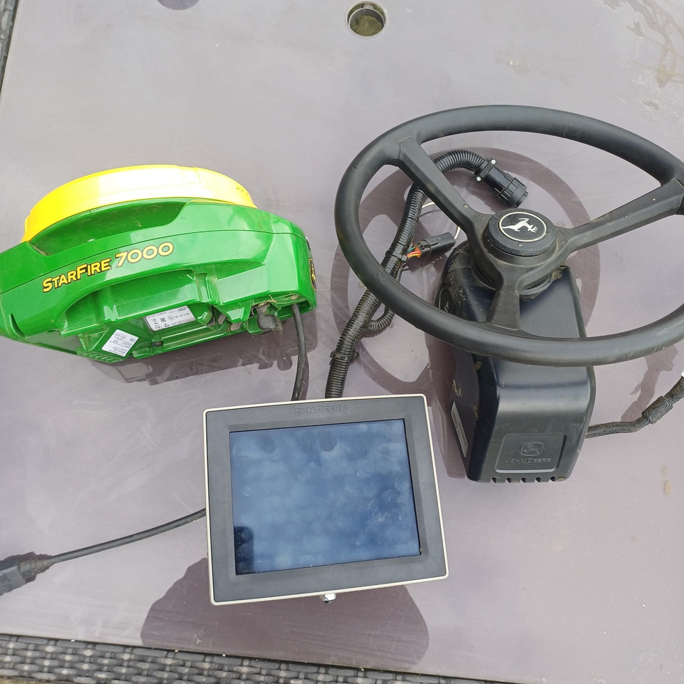 John Deere SF7000, 4240 screen + ATU300 wheel - Навигационна система за Селскостопанска техника: снимка 1 John Deere SF7000, 4240 screen + ATU300 wheel - Навигационна система за Селскостопанска техника: снимка 1