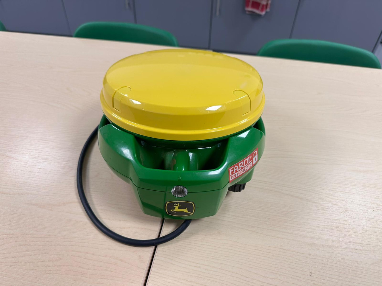 John Deere SF7000 GPS Dome - Навигационна система за Селскостопанска техника: снимка 4 John Deere SF7000 GPS Dome - Навигационна система за Селскостопанска техника: снимка 4