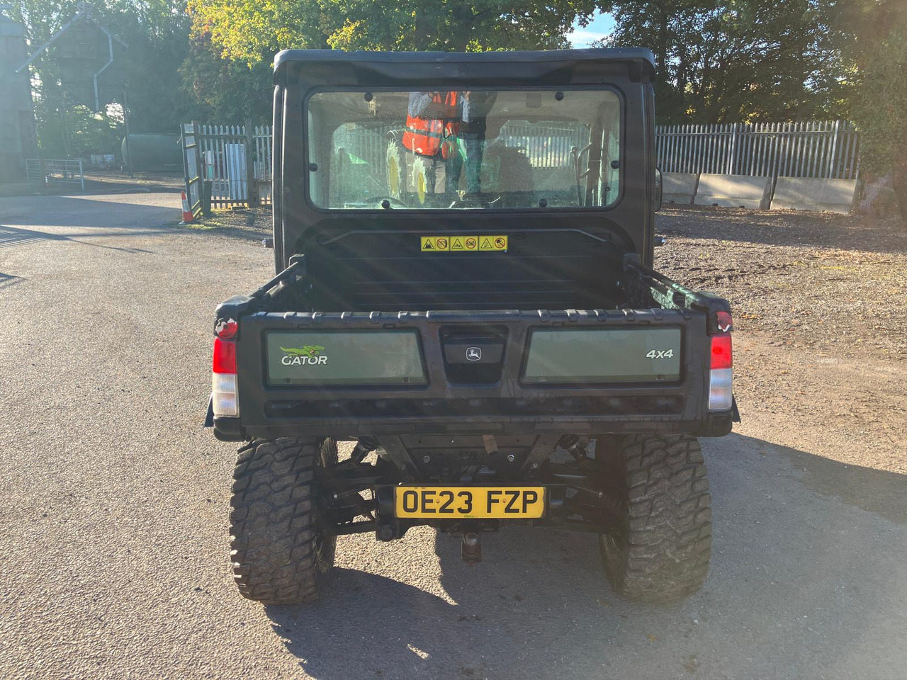 John Deere XUV865M Gator - Четириколка: снимка 5 John Deere XUV865M Gator - Четириколка: снимка 5