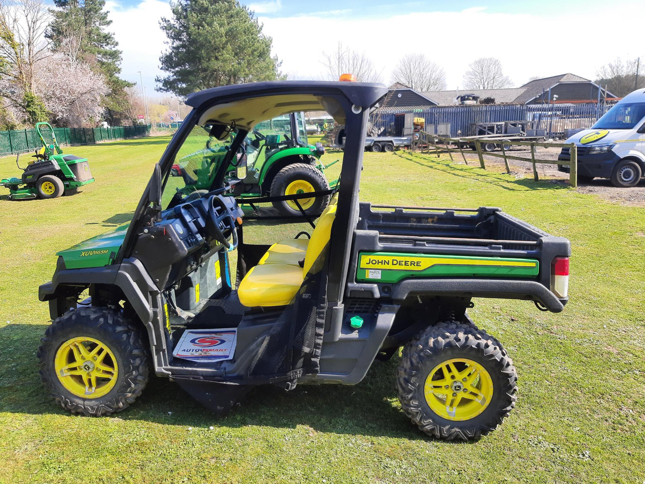 John Deere XUV865M Gator - Четириколка: снимка 1 John Deere XUV865M Gator - Четириколка: снимка 1