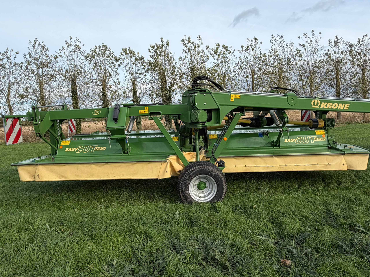Krone Easy Cut 6210CV - Машина за сено и фураж: снимка 2 Krone Easy Cut 6210CV - Машина за сено и фураж: снимка 2