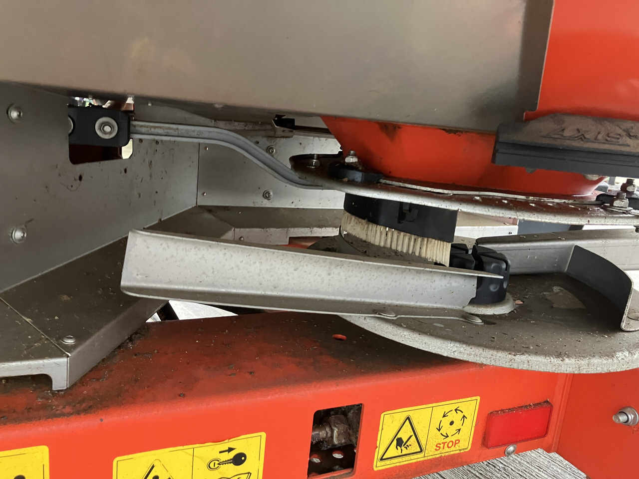 Тороразпръсквачка Kuhn Axis 40.2 H-EMC Varispread Pro: снимка 8