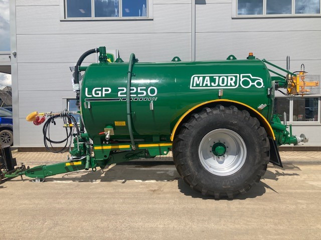 Major 2250LGP - Цистерна за течен тор: снимка 2 Major 2250LGP - Цистерна за течен тор: снимка 2