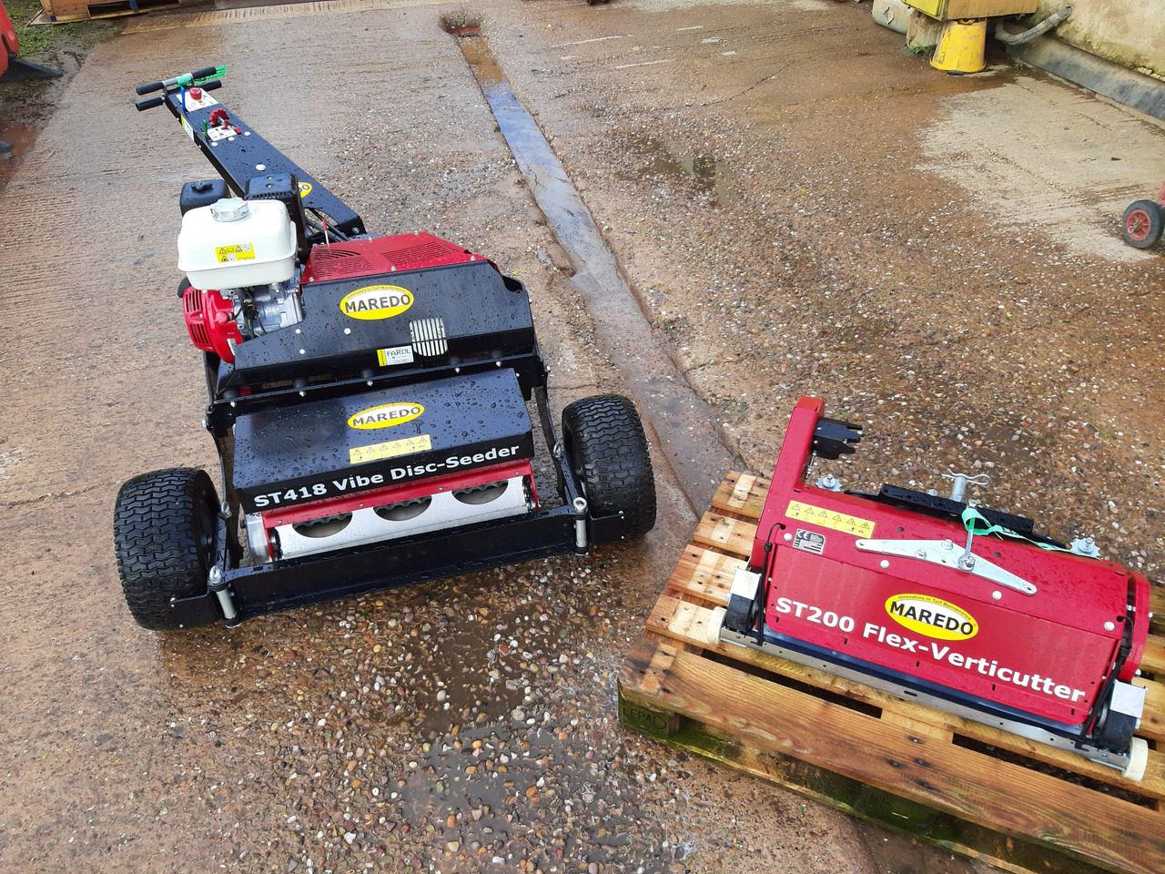 Maredo STrac 700 ST200 verticut ST418 vibe disc-seeder - Градинска техника: снимка 1 Maredo STrac 700 ST200 verticut ST418 vibe disc-seeder - Градинска техника: снимка 1