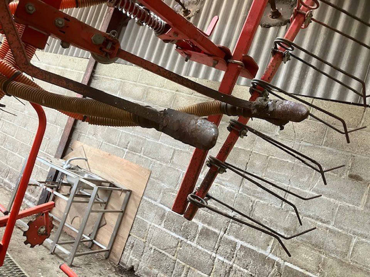 Maschio Primavera 6mtr Drill - Машина за сеене: снимка 3 Maschio Primavera 6mtr Drill - Машина за сеене: снимка 3