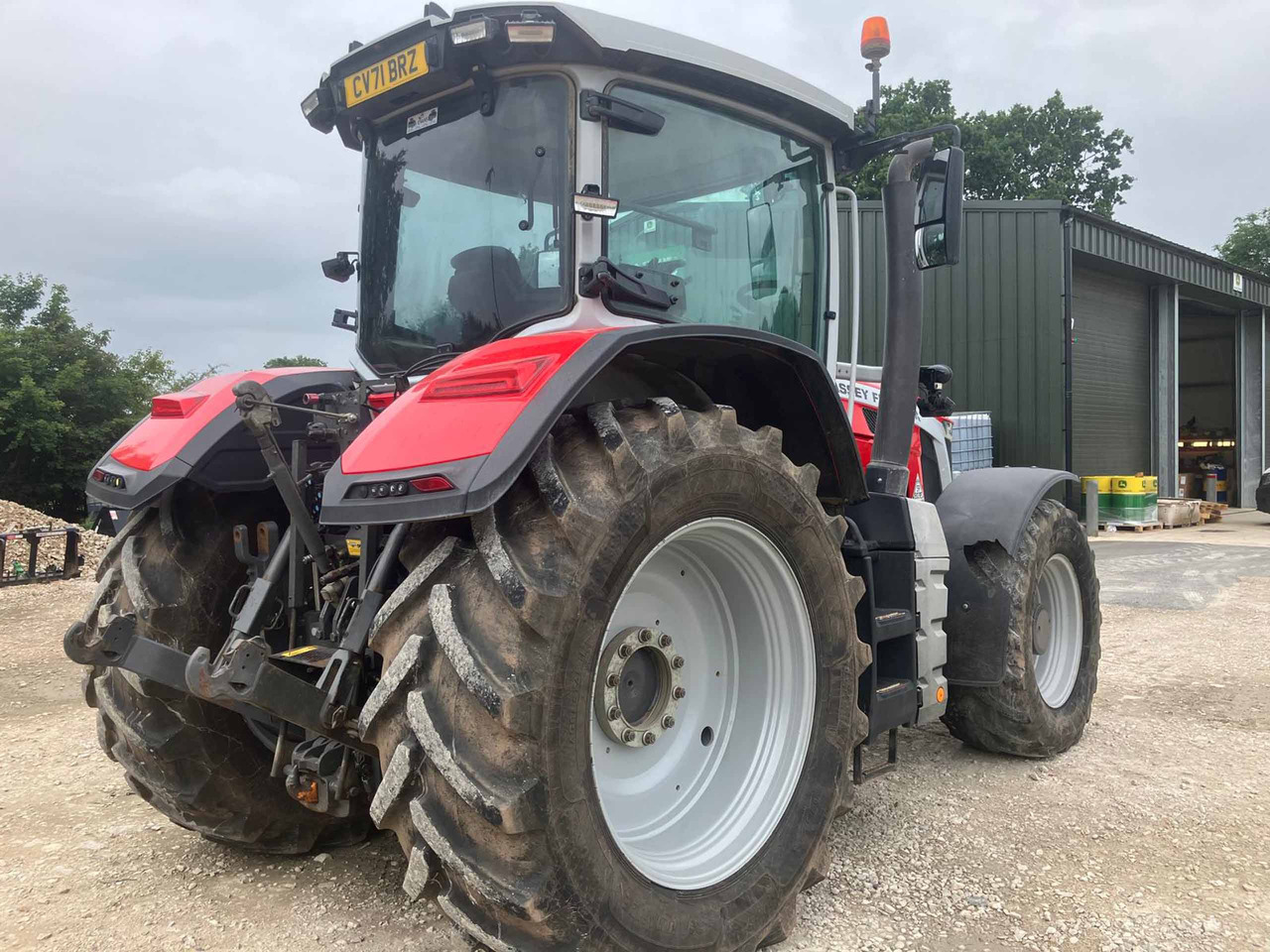 Massey Ferguson 8S.245 - Трактор: снимка 4 Massey Ferguson 8S.245 - Трактор: снимка 4