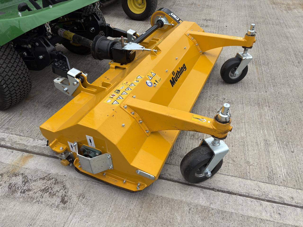 Muthing MU-FM160 JD Outfront Flail Mower Demo - Косачка-шредер: снимка 2 Muthing MU-FM160 JD Outfront Flail Mower Demo - Косачка-шредер: снимка 2