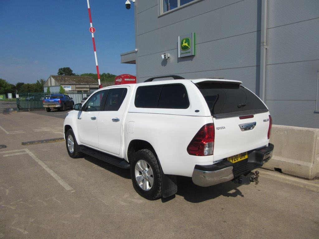 TOYOTA HILUX ICON D-4D 4WD DOUBLE CAB - Пикап: снимка 5 TOYOTA HILUX ICON D-4D 4WD DOUBLE CAB - Пикап: снимка 5