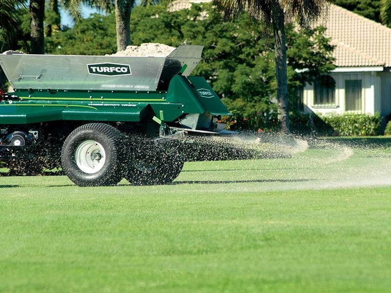 Turfco Towed 1550 WideSpin Broadcast Topdresser - Градинска техника: снимка 4 Turfco Towed 1550 WideSpin Broadcast Topdresser - Градинска техника: снимка 4