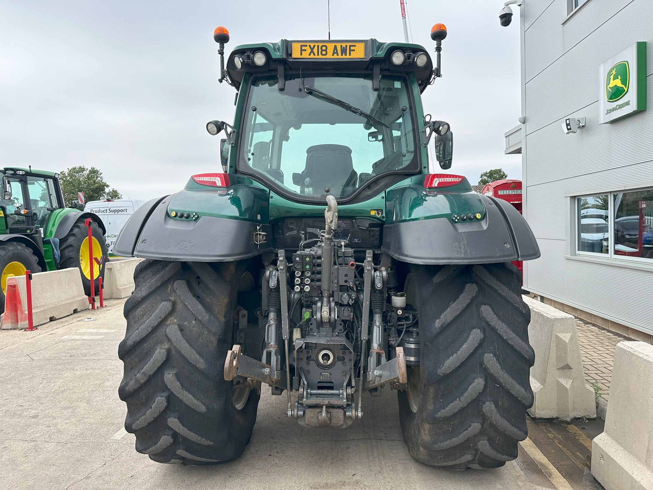 Valtra T174EV - Трактор: снимка 4 Valtra T174EV - Трактор: снимка 4