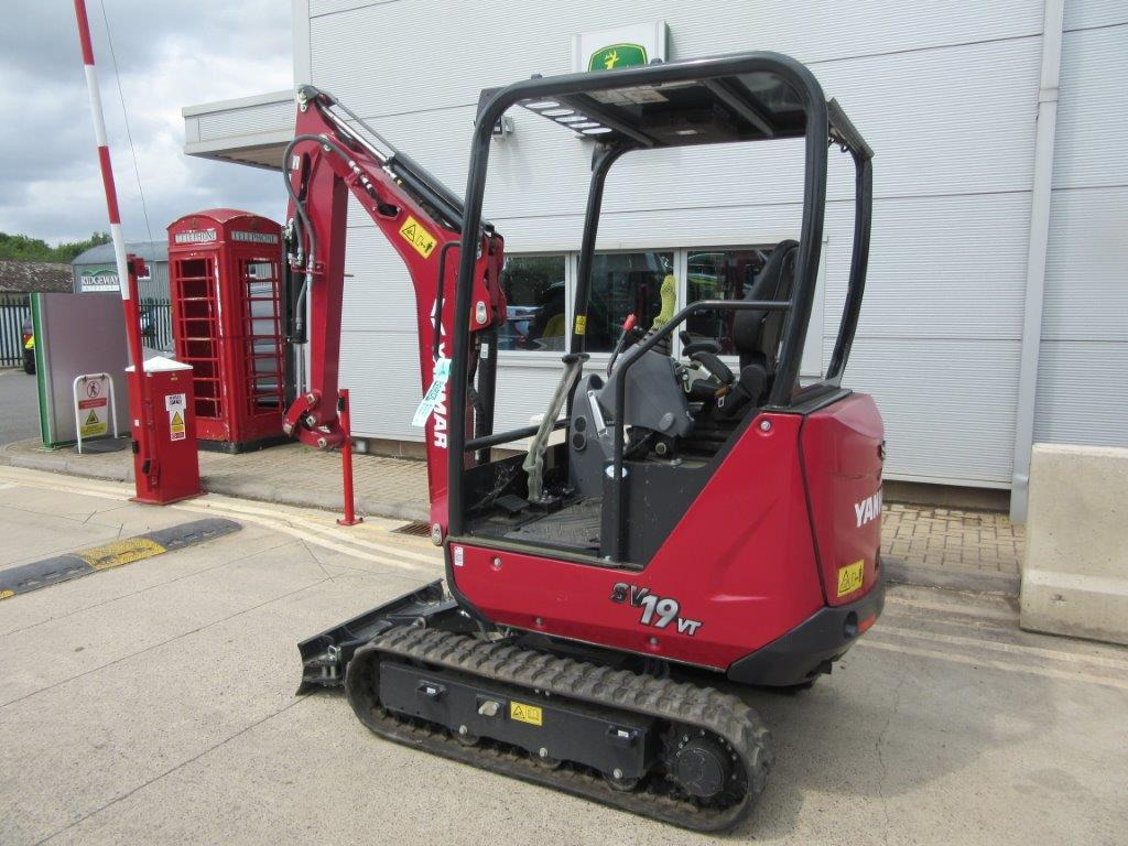 YANMAR SV19VT - Багер: снимка 3 YANMAR SV19VT - Багер: снимка 3