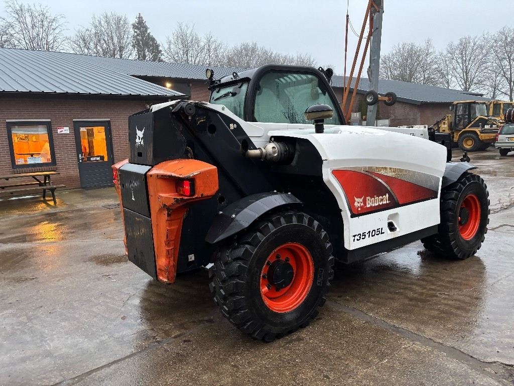 Bobcat T 35.105 L - Телескопичен товарач: снимка 3 Bobcat T 35.105 L - Телескопичен товарач: снимка 3