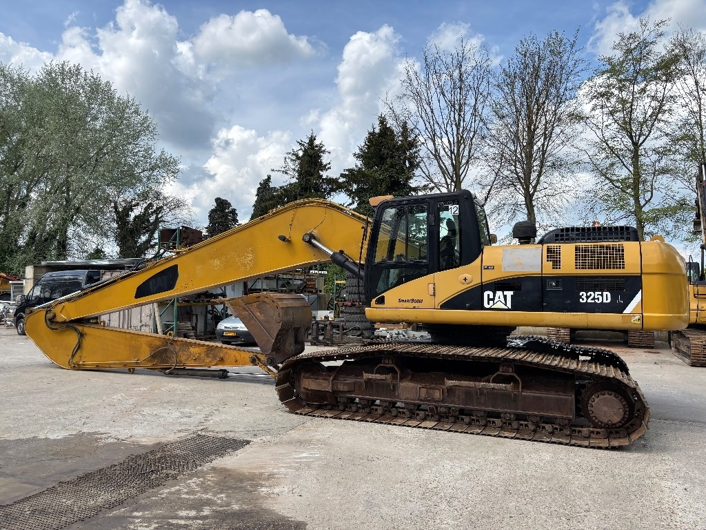 Лизинг на CAT 325 D LR LRE LONG REACH 16m  CAT 325 D LR LRE LONG REACH 16m: снимка 33