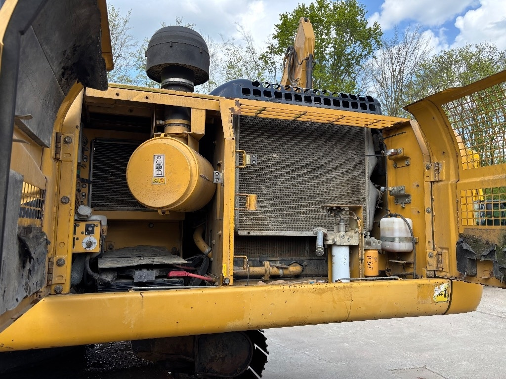 Лизинг на CAT 325 D LR LRE LONG REACH 16m  CAT 325 D LR LRE LONG REACH 16m: снимка 22