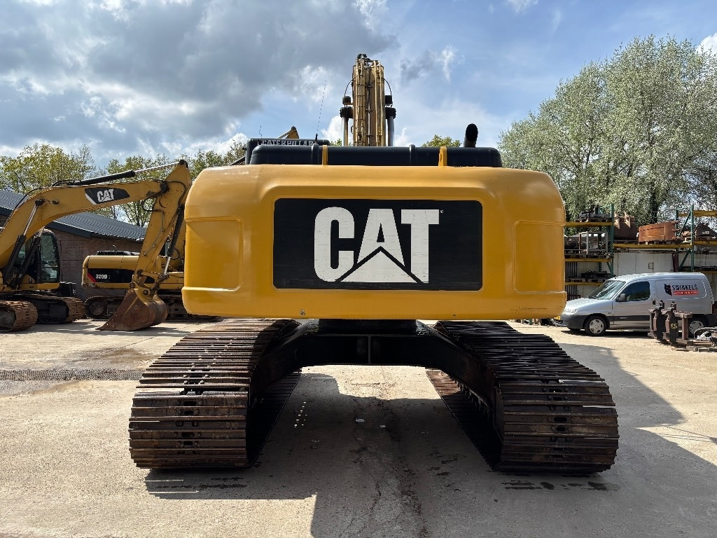 CAT 325 D LR LRE LONG REACH 16m - Верижен багер: снимка 4 CAT 325 D LR LRE LONG REACH 16m - Верижен багер: снимка 4