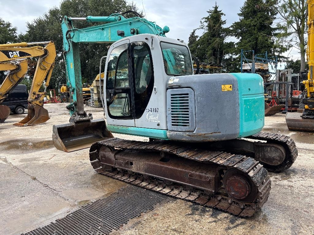 Kobelco SK 135 - Верижен багер: снимка 2 Kobelco SK 135 - Верижен багер: снимка 2