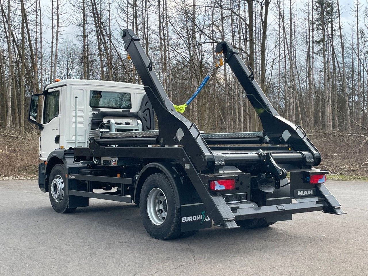 MAN TGM 18.320 4x2 Euro 6e Hyva Absetzkipper - Самосвал камион, Камион с кран: снимка 4 MAN TGM 18.320 4x2 Euro 6e Hyva Absetzkipper - Самосвал камион, Камион с кран: снимка 4