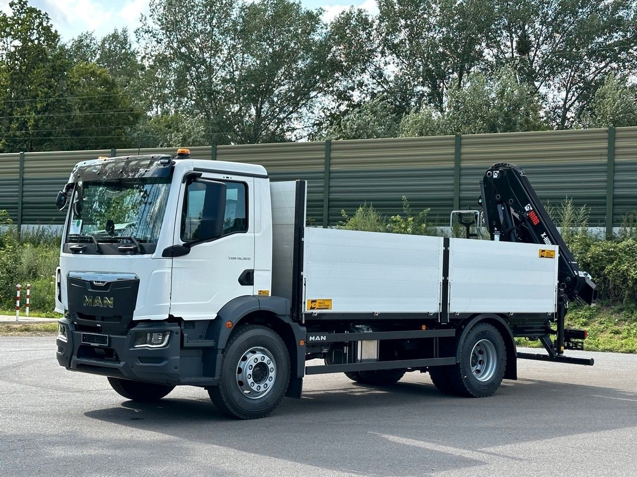 MAN TGM 18.320 4x2 Euro6e Kran Hiab - Камион с кран: снимка 2 MAN TGM 18.320 4x2 Euro6e Kran Hiab - Камион с кран: снимка 2