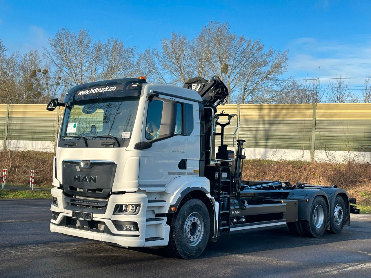 MAN TGS 26.470 6x2 Abrollkipper + Kran Hiab 138-3 - Мултилифт с кука камион, Камион с кран: снимка 2 MAN TGS 26.470 6x2 Abrollkipper + Kran Hiab 138-3 - Мултилифт с кука камион, Камион с кран: снимка 2