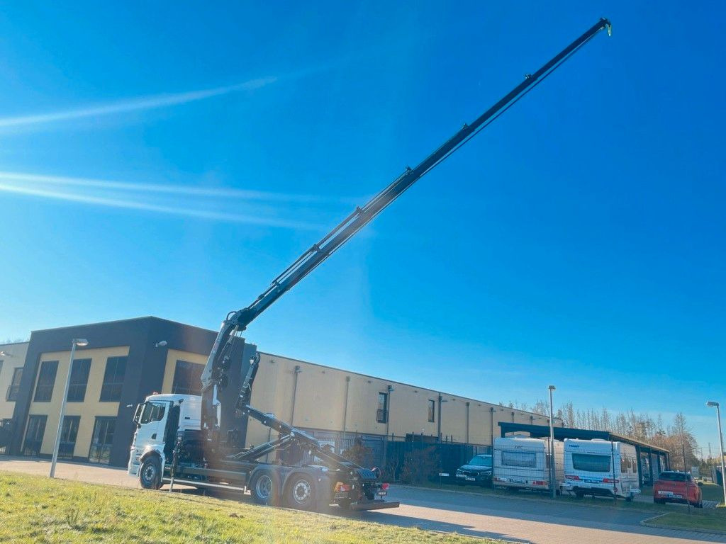 MAN TGS 26.470 6x2 Abrollkipper + Kran Hiab 228-6 - Мултилифт с кука камион, Камион с кран: снимка 4 MAN TGS 26.470 6x2 Abrollkipper + Kran Hiab 228-6 - Мултилифт с кука камион, Камион с кран: снимка 4