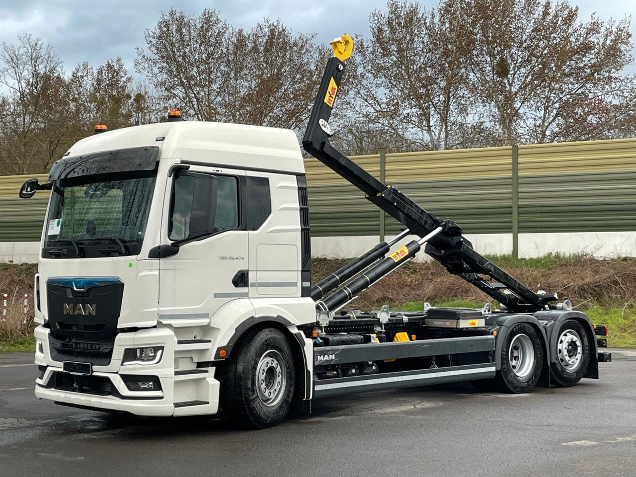 MAN TGS 26.480 6x2 Retarder Hyva 20-60 Abrollkipper - Мултилифт с кука камион: снимка 1 MAN TGS 26.480 6x2 Retarder Hyva 20-60 Abrollkipper - Мултилифт с кука камион: снимка 1