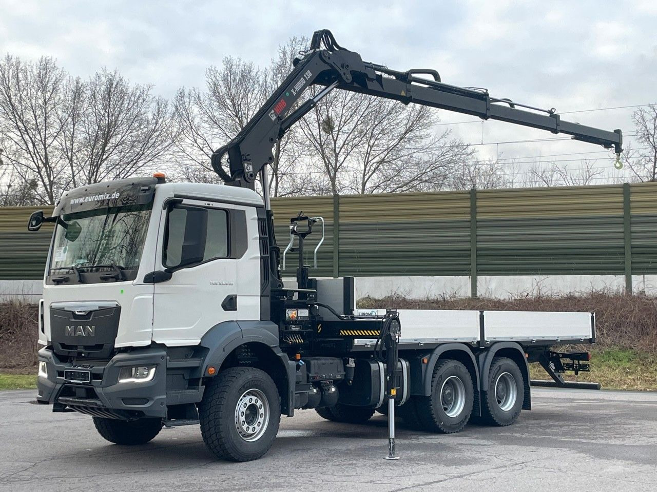 MAN TGS 33.440 6x4 Kran HIAB 138-3 - Камион с кран: снимка 1 MAN TGS 33.440 6x4 Kran HIAB 138-3 - Камион с кран: снимка 1