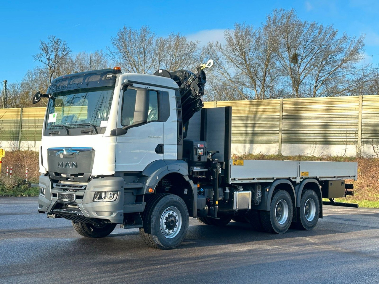MAN TGS 33.440 6x6 Kran HIAB 228-6 - Камион с кран: снимка 2 MAN TGS 33.440 6x6 Kran HIAB 228-6 - Камион с кран: снимка 2