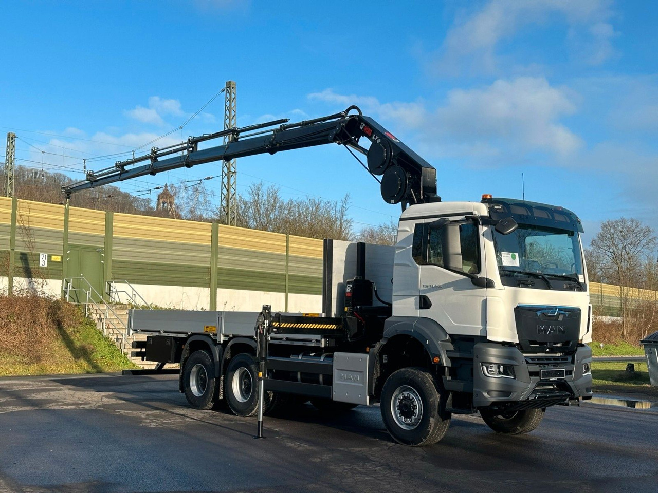 MAN TGS 33.440 6x6 Kran HIAB 228-6 - Камион с кран: снимка 1 MAN TGS 33.440 6x6 Kran HIAB 228-6 - Камион с кран: снимка 1