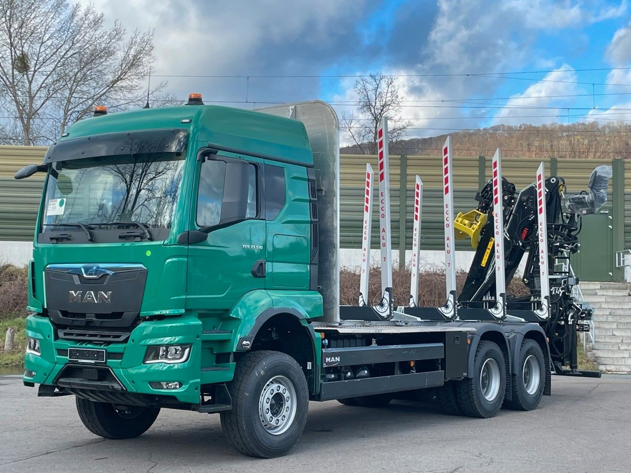 MAN TGS 33.510 6X4 BL Euro6e LogLift 165Z - Камион за дърва, Камион с кран: снимка 2 MAN TGS 33.510 6X4 BL Euro6e LogLift 165Z - Камион за дърва, Камион с кран: снимка 2