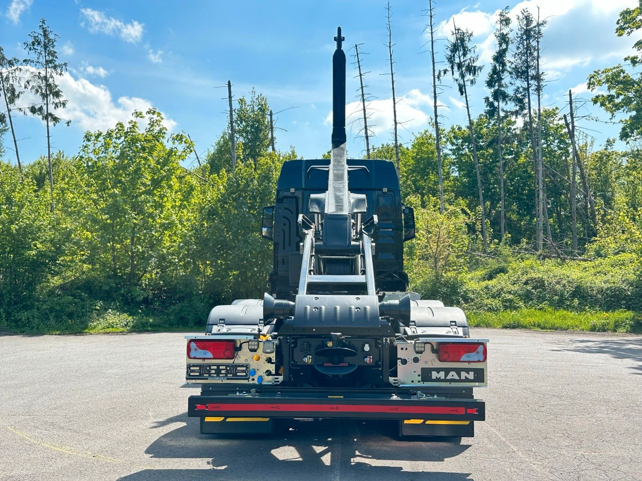MAN TGS 33.520 6X4 Euro6e Abrollkipper MULTILIFT - Мултилифт с кука камион, Камион с кран: снимка 5 MAN TGS 33.520 6X4 Euro6e Abrollkipper MULTILIFT - Мултилифт с кука камион, Камион с кран: снимка 5