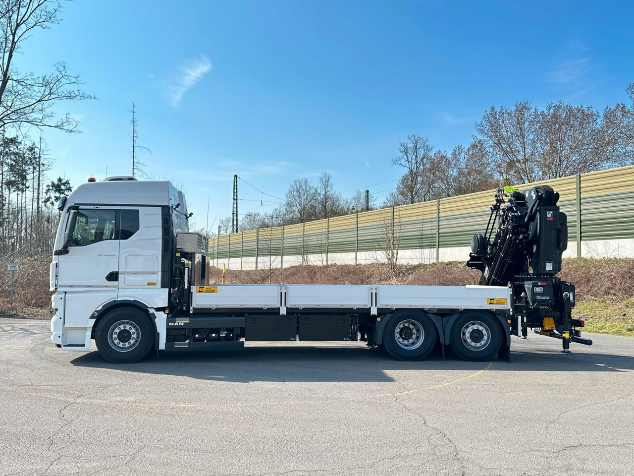 MAN TGX 26.520 TG3 Retarder / 6X2 Hiab 548 E 8 - Камион с кран: снимка 4 MAN TGX 26.520 TG3 Retarder / 6X2 Hiab 548 E 8 - Камион с кран: снимка 4