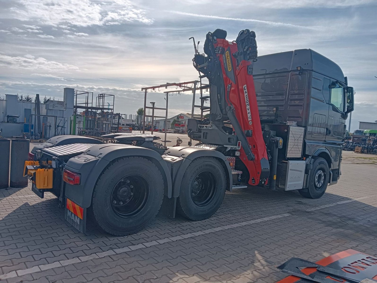 MAN TGX 26.580 6x4 LANGHOLZ EPSILON TZ 17 - Камион за дърва, Камион с кран: снимка 2 MAN TGX 26.580 6x4 LANGHOLZ EPSILON TZ 17 - Камион за дърва, Камион с кран: снимка 2