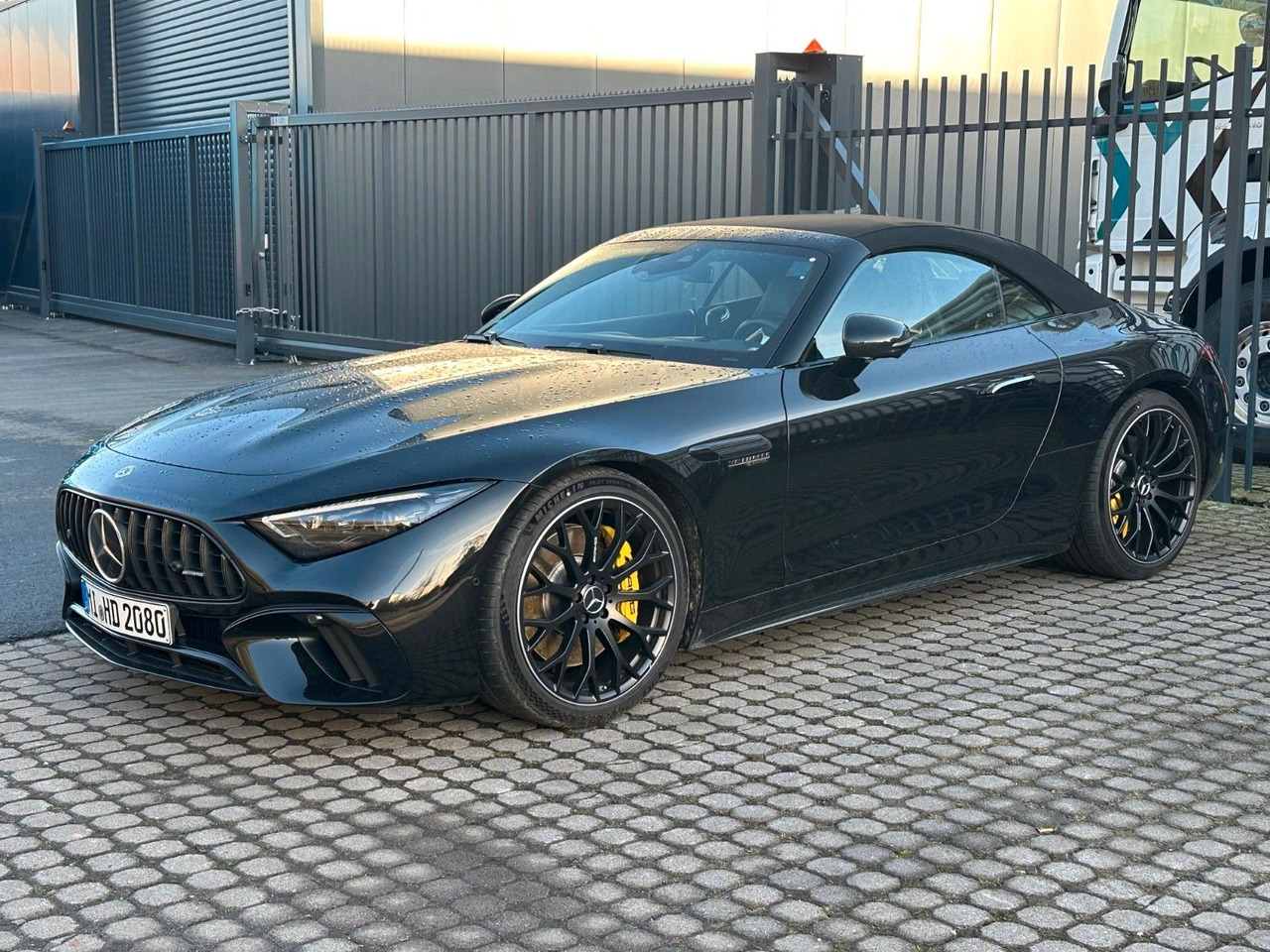 Mercedes-Benz SL 63 AMG Mercedes-AMG SL 63 4MATIC+ - Лек автомобил: снимка 3 Mercedes-Benz SL 63 AMG Mercedes-AMG SL 63 4MATIC+ - Лек автомобил: снимка 3