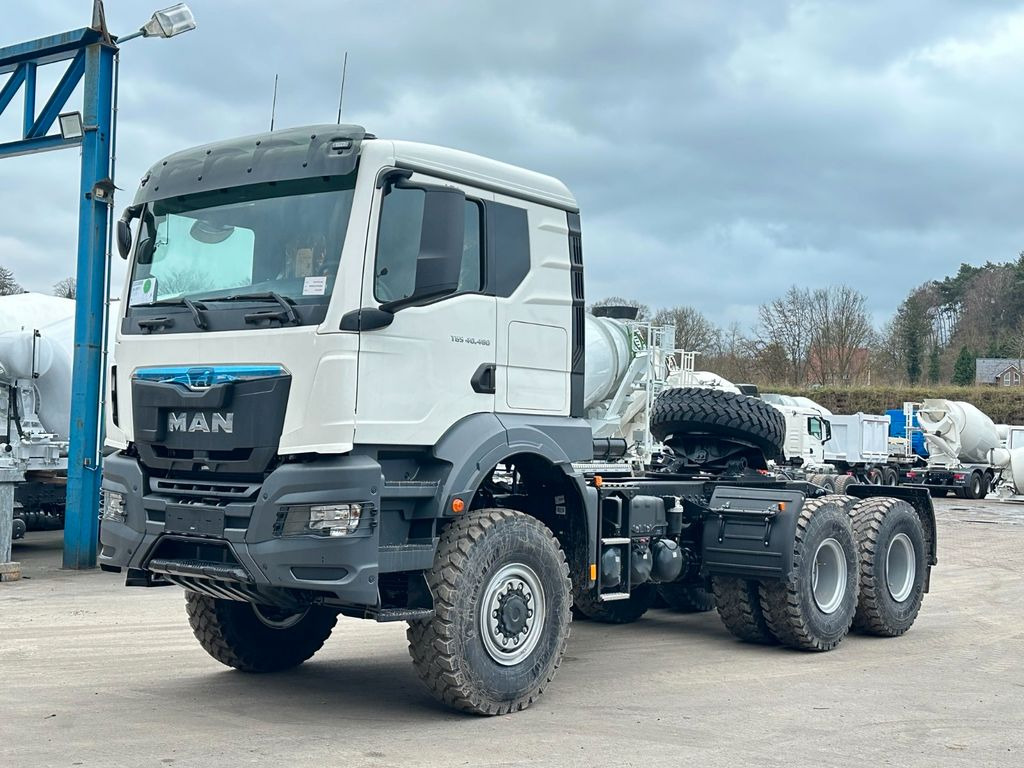 MAN TGS 40.480 6x6 BB SA HEAVY DUTY TRACTOR - Влекач: снимка 1 MAN TGS 40.480 6x6 BB SA HEAVY DUTY TRACTOR - Влекач: снимка 1