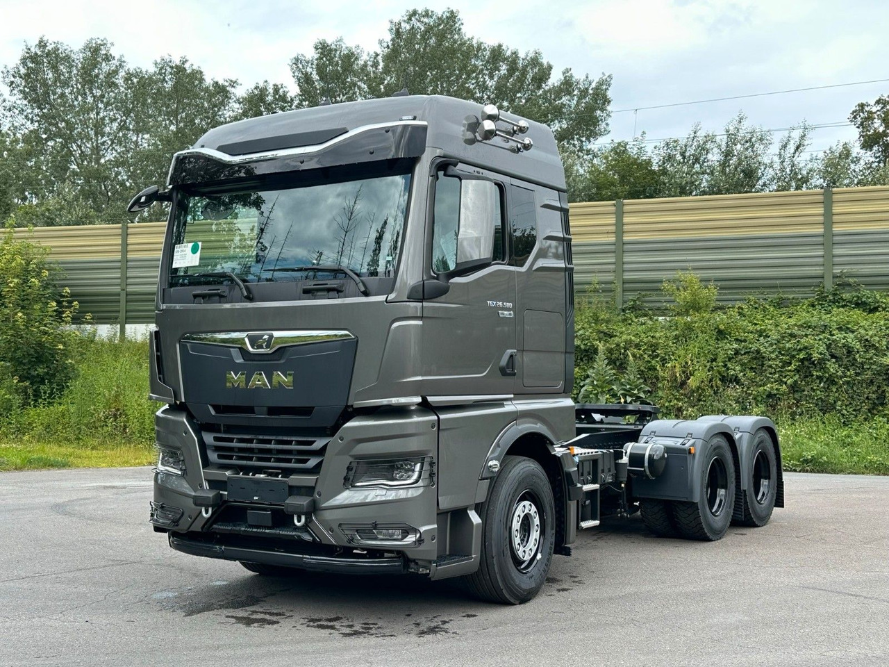 MAN TGX 26.580 6x4 Retarder - Влекач: снимка 1 MAN TGX 26.580 6x4 Retarder - Влекач: снимка 1
