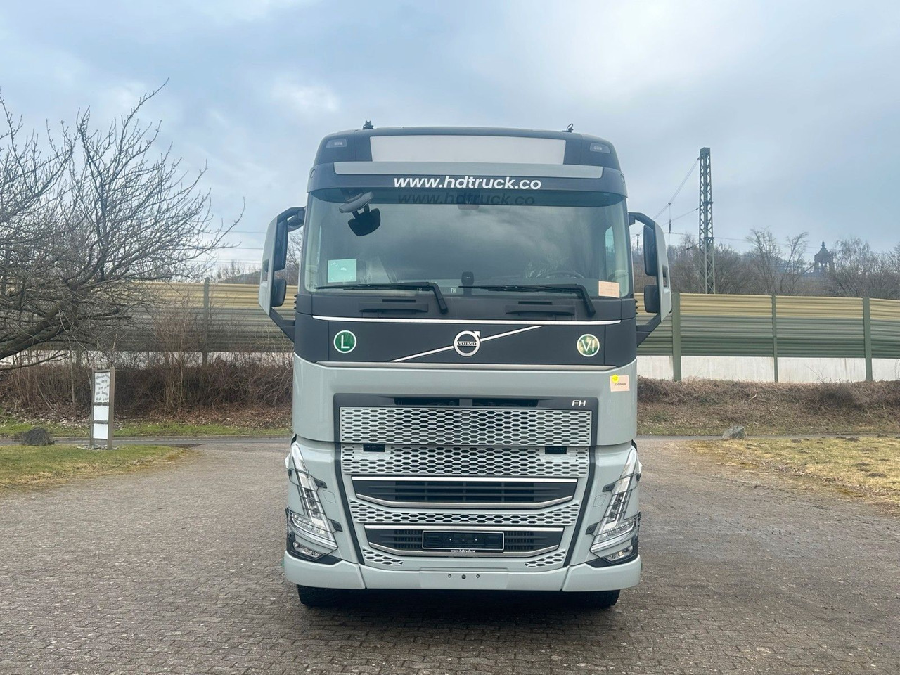 Volvo FH 540 6x4 Epsilon 150 Z - Камион за дърва, Камион с кран: снимка 4 Volvo FH 540 6x4 Epsilon 150 Z - Камион за дърва, Камион с кран: снимка 4