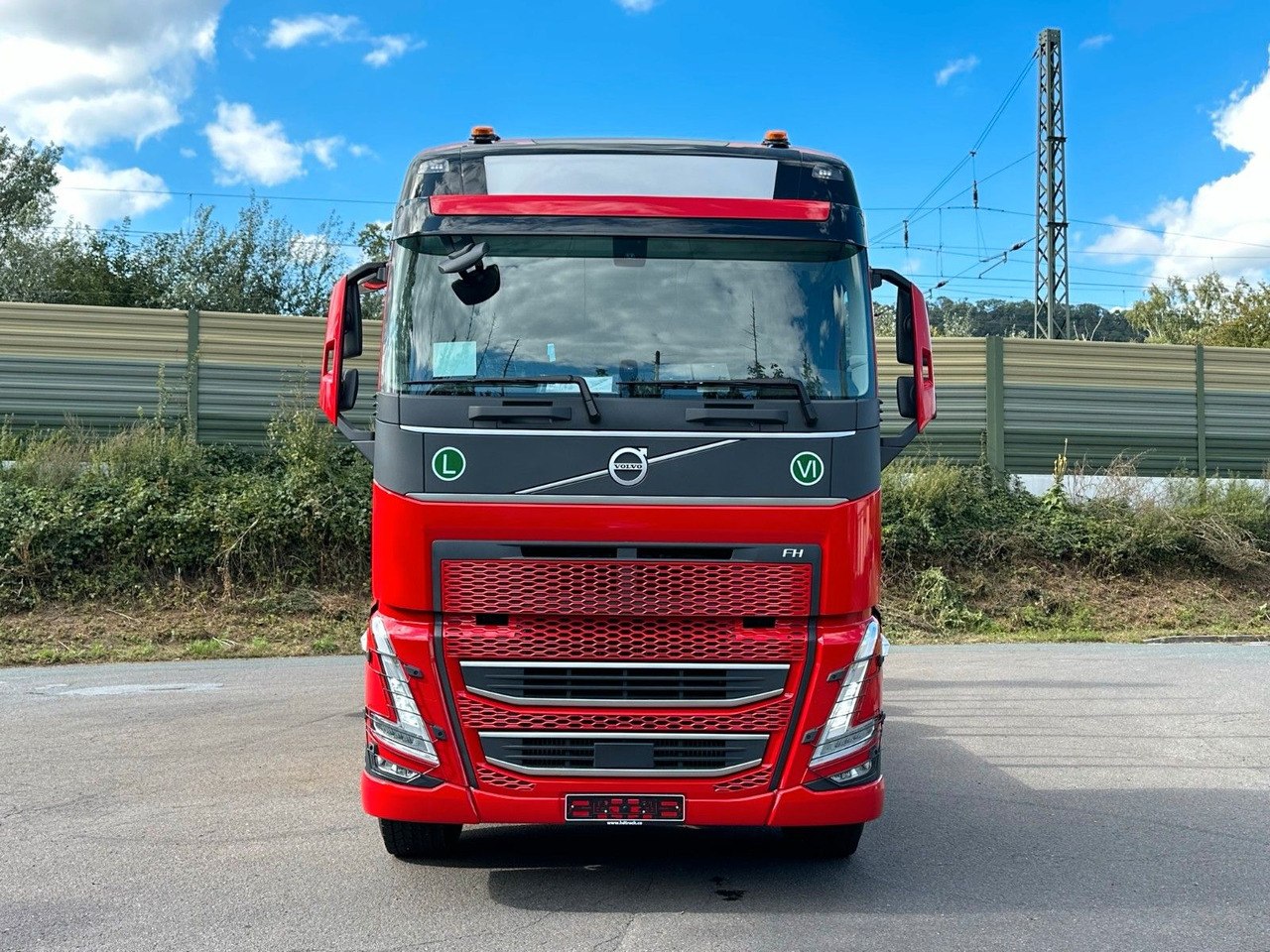 Volvo FH 540 6x4 LogLift EPSILON - Камион за дърва, Камион с кран: снимка 2 Volvo FH 540 6x4 LogLift EPSILON - Камион за дърва, Камион с кран: снимка 2