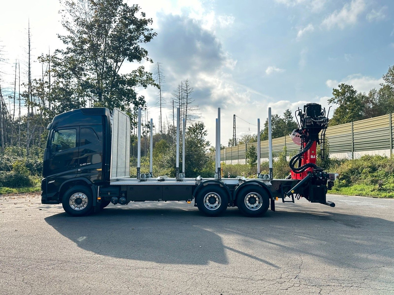 Volvo FH 540 6x4 LogLift EPSILON - Камион за дърва, Камион с кран: снимка 4 Volvo FH 540 6x4 LogLift EPSILON - Камион за дърва, Камион с кран: снимка 4