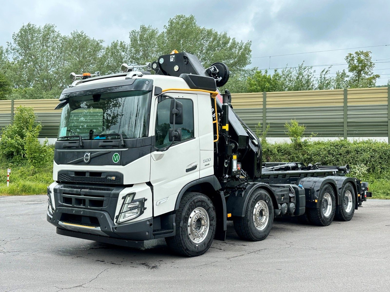 Volvo FMX 500 8x4 Abrollkipper + Kran Hiab 658-6 - Мултилифт с кука камион, Камион с кран: снимка 2 Volvo FMX 500 8x4 Abrollkipper + Kran Hiab 658-6 - Мултилифт с кука камион, Камион с кран: снимка 2